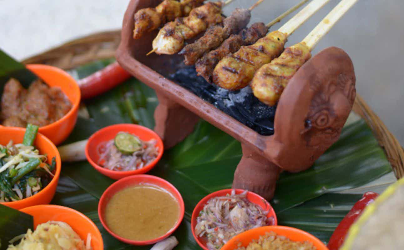 Enjoy Indonesian cuisine at Warung Damar in Kuta, Bali
